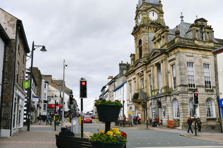 The street outside of Kendal Town Hall